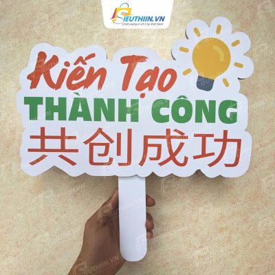 Mẫu hashtag theo yêu cầu