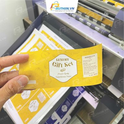 Mẫu tem nhãn dán quà tết đẹp - Hình 17