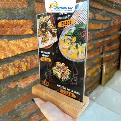 Menu nhựa sang trọng cho nhà hàng